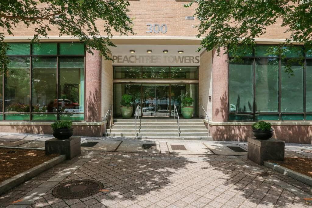 Entire Condo! Downtown! 24 Concierge! Pt9B Atlanta Exterior photo